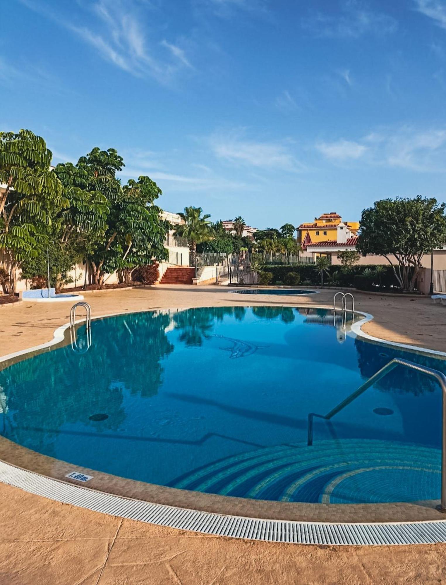 Arena Lodge - Los Gigantes ปัวร์โตเดซานตีอาโก ภายนอก รูปภาพ